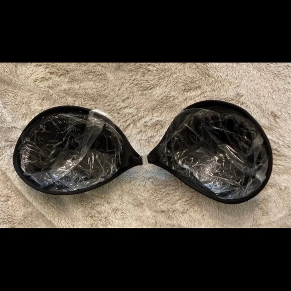 Backless bra - Picture 2 of 2